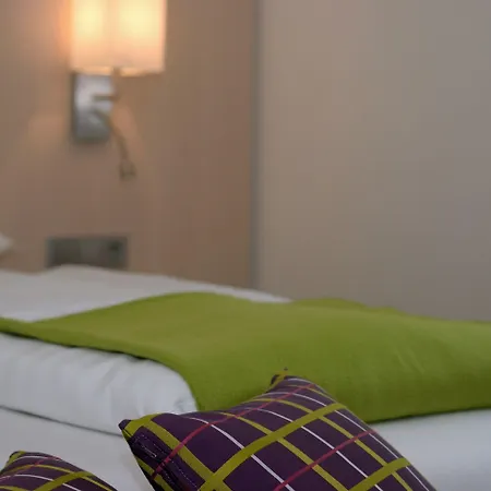 בית הארחה Hauptmann Pörtschach am Wörthersee